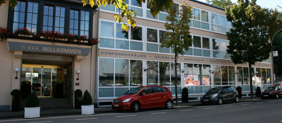 Hotel Crystal Sarrebruck Exterior foto